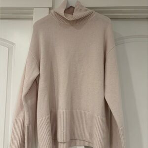 H&M beige cashmere blend sweater Size L #knitwear #luxury